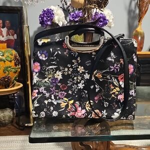 Elegant Floral Black Shoulder Bag